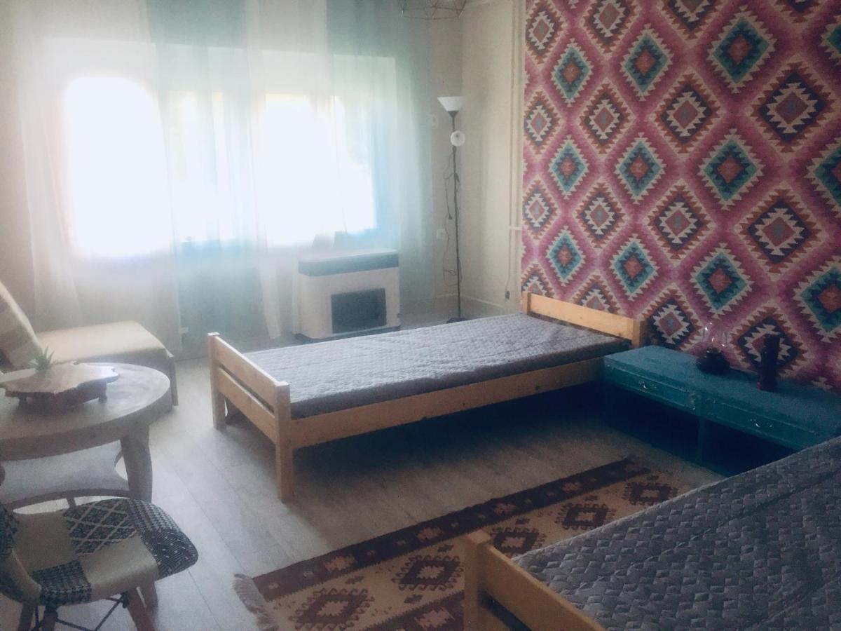 Lelle-Kert Apartman 02 Балатонлелле Экстерьер фото